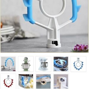 Side swipe spatula attachment for Kitchenaid